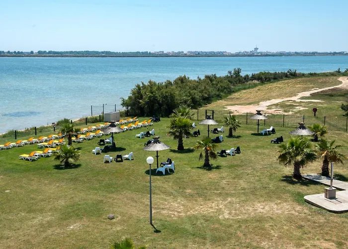 Kemping Mobil Irm Excellence Dans Parc Natura 2000 Des Reves Piscine Ect Sous Fun Pass Lattes